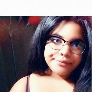 Meet your Posher, Kira